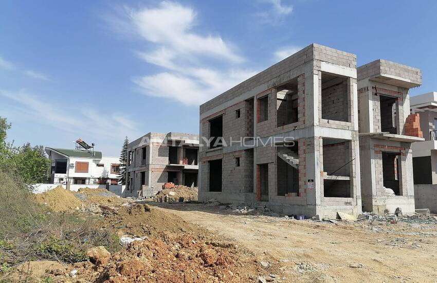 Real Estate in Manavgat Antalya in a Complex with Pool 16