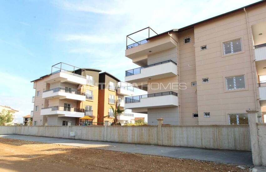 Antalya Kadriye’de Tüm Olanaklara Yakın Modern Daireler 37