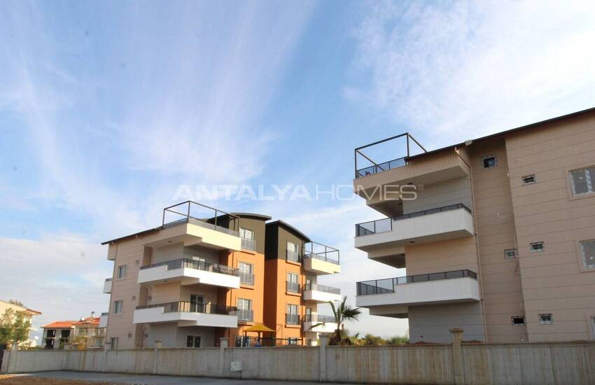 Antalya Kadriye’de Tüm Olanaklara Yakın Modern Daireler 39