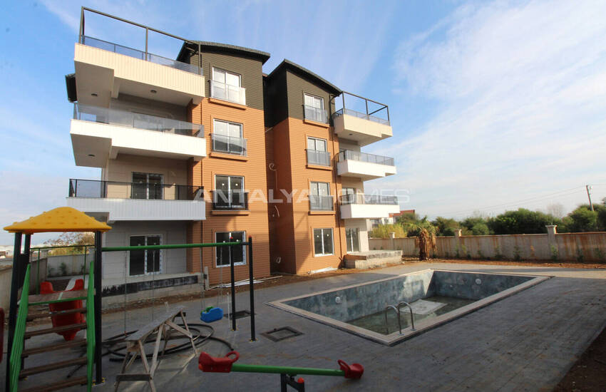 Antalya Kadriye’de Tüm Olanaklara Yakın Modern Daireler 30