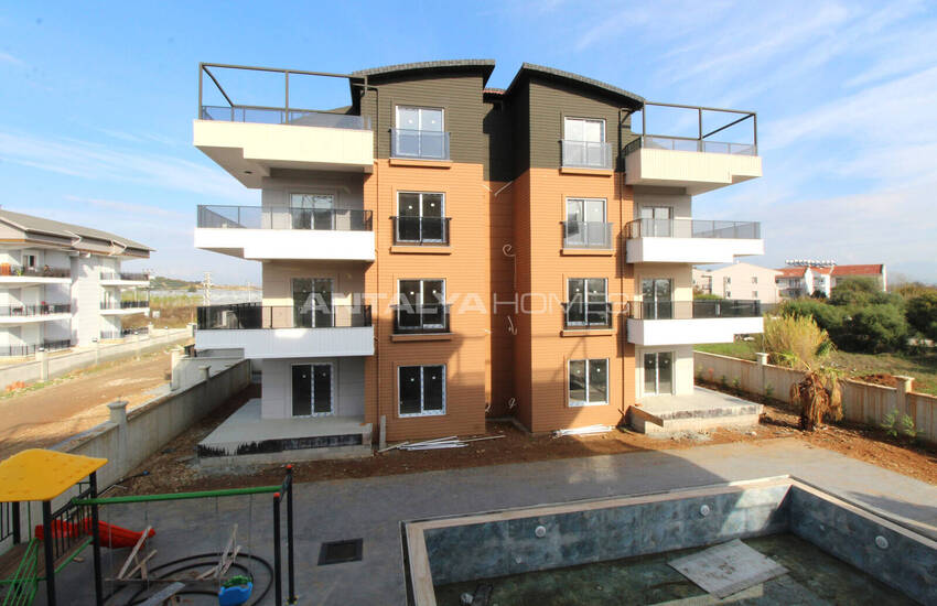 Antalya Kadriye’de Tüm Olanaklara Yakın Modern Daireler 34