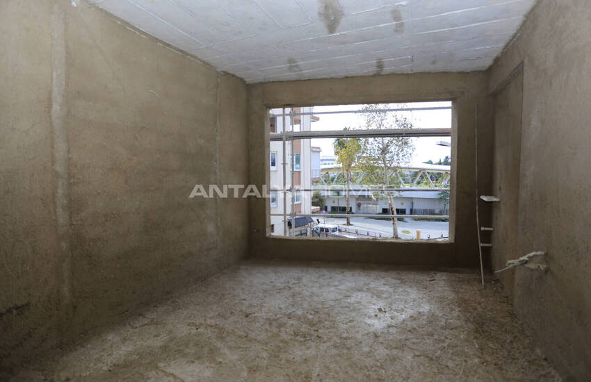 Luxurious Real Estate with Sea Views in Antalya City Center 11