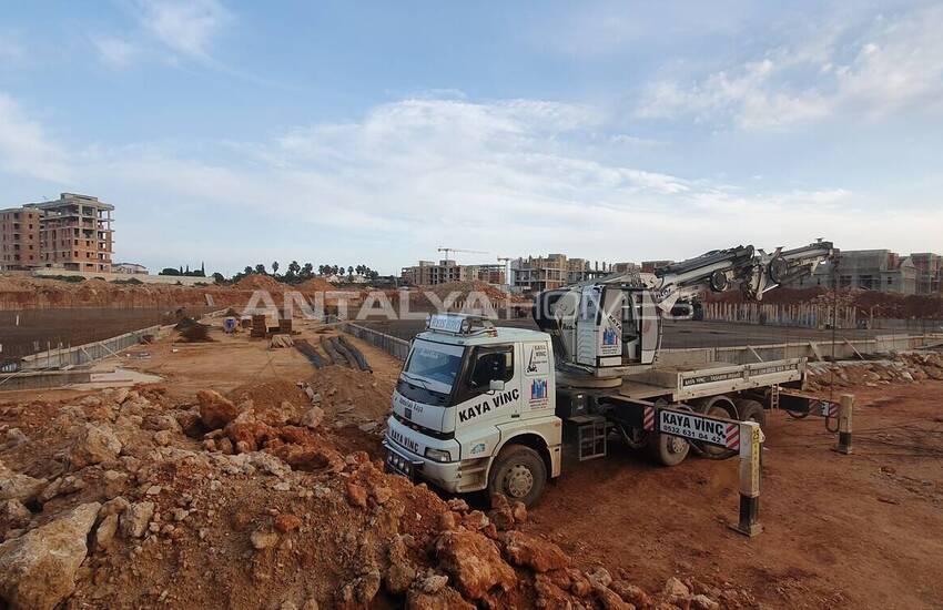 Real Estate in a Unique Luxe Complex in Altintas Antalya 18