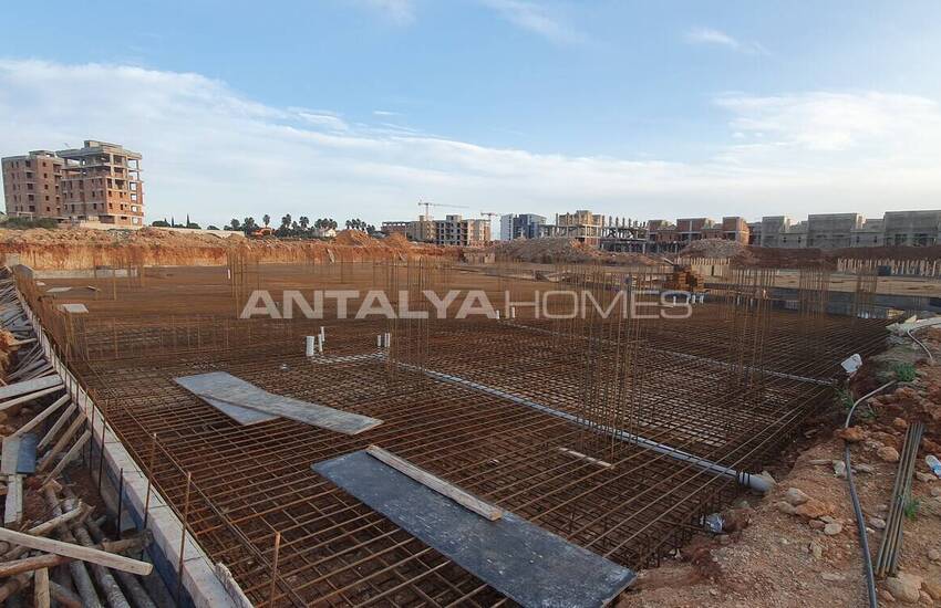 Real Estate in a Unique Luxe Complex in Altintas Antalya 17