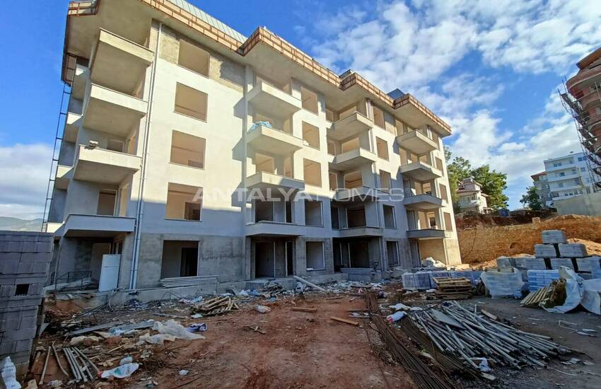 Sea View Flats in a Complex with Swimming Pool in Alanya Oba 19