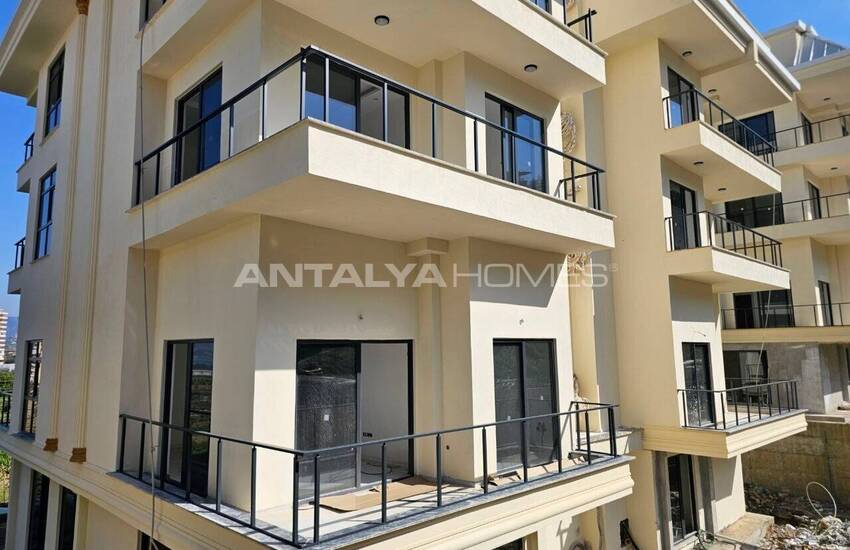 Alanya'da Otel Konseptli Site İçinde Ferah Daireler 32