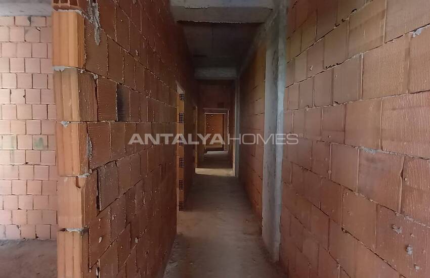 New Build Real Estate with Car Park in Isiklar Caddesi Antalya 11