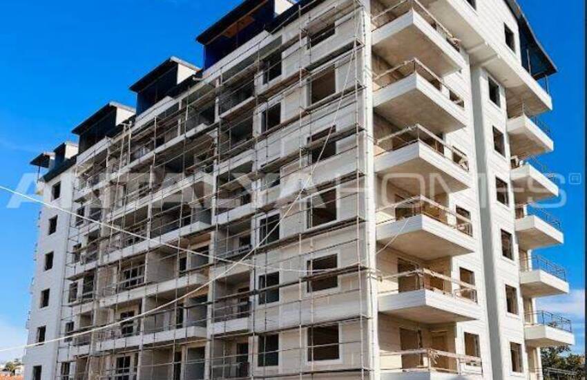 Квартиры с Видом на Природу и Город в Анталии, Газипаша 13