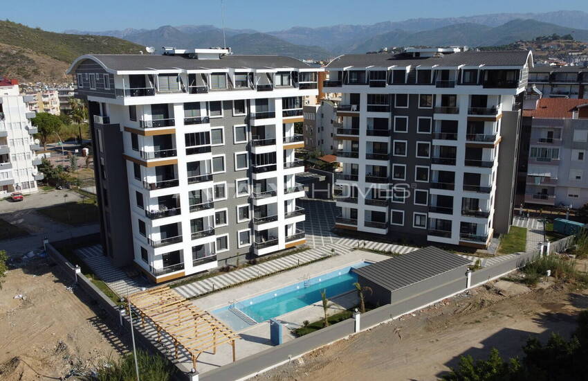 Gazipaşa'da Havuzlu Site İçinde Taşınmaya Hazır Şık Daireler 15