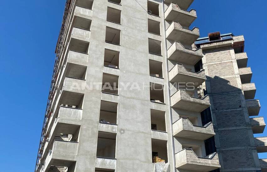 طابق حديقة وشقق دوبلكس للبيع في ألانيا غازي باشا 13