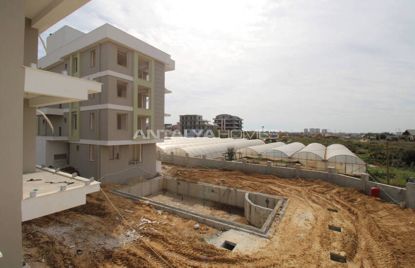 Immobilier Dans Une Résidence Avec Piscine À Aksu Altintas 12