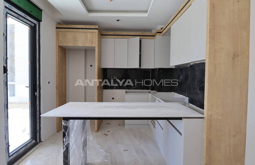 Investment Real Estate Suitable for Residence Permit in Altintas 18