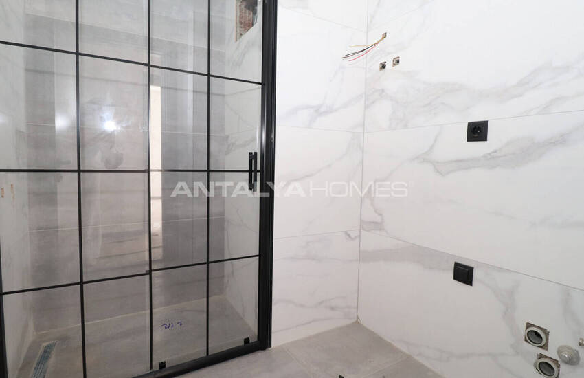 Antalya Aksu’da Toplu Ulaşıma Yakın Havuzlu Sitede Daireler 22