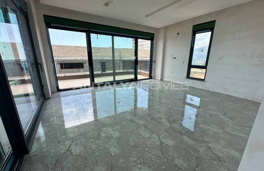 فلل فاخرة مع مسبح خاص في بكتاش، ألانيا 44