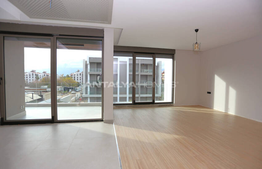 Eleganta Lägenheter I Ett Komplex Med Garage I Antalya Konyaalti 25