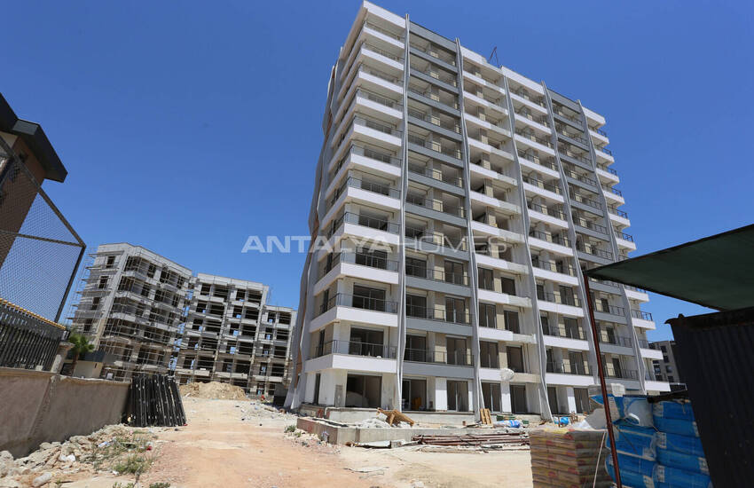 Flats with Private Garden and En-suite Bathroom in Antalya 15