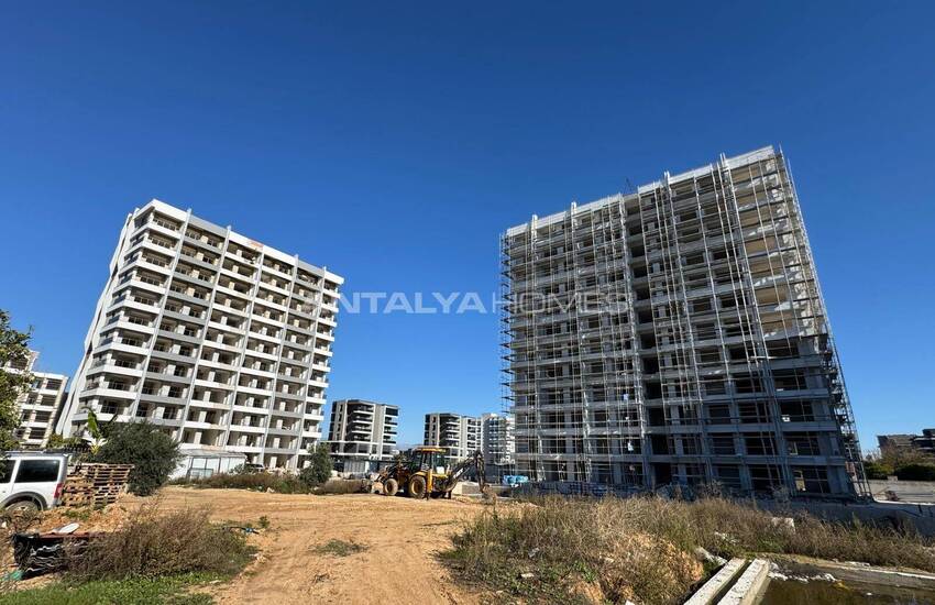 شقق مع حديقة خاصة وحمام للوالدين في أنطاليا ألتينطاش 21