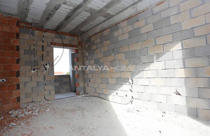 Vastgoed In Een Complex Met Zwembad Nabij Het Winkelcentrum In Kepez 8