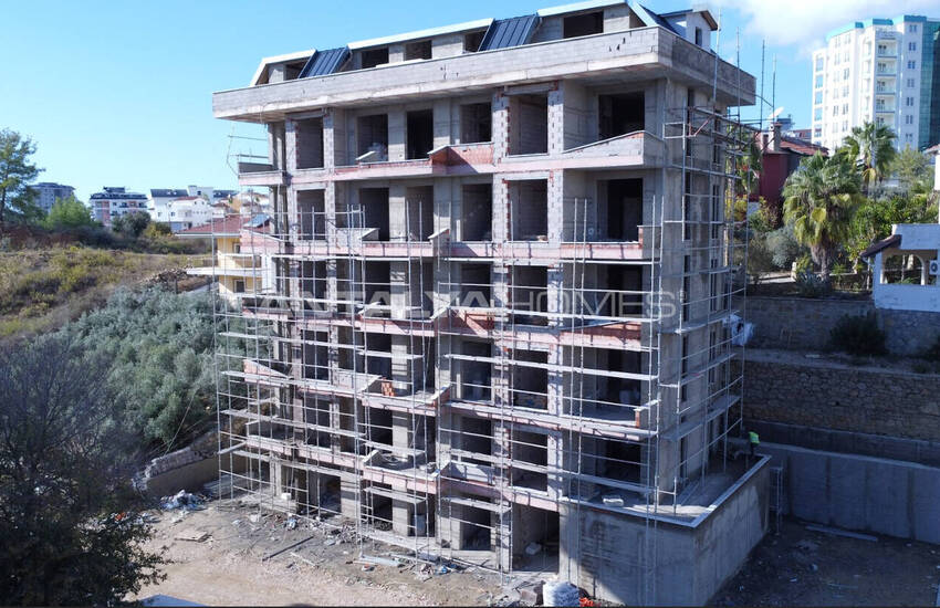 Sea and City View Flats Close to Amenities in Alanya Avsallar 26
