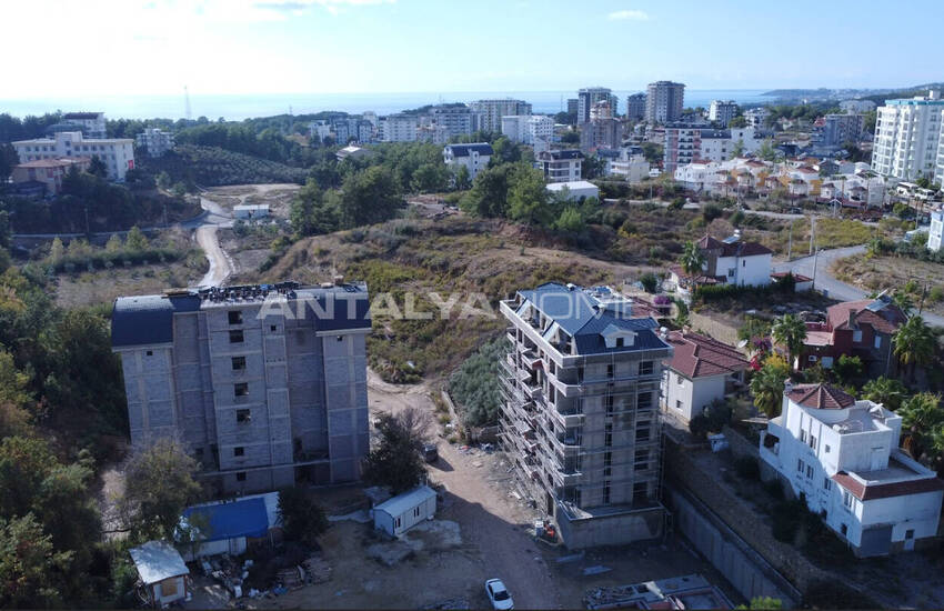 Sea and City View Flats Close to Amenities in Alanya Avsallar 24
