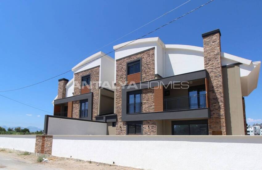 Maisons Spacieuses Avec Jardin Et Piscine À Muratpasa Guzeloba 24