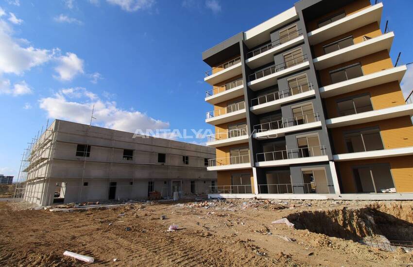 Antalya Altıntaş'ta Aile Yaşamına Uygun Geniş Tasarımlı Daireler 12