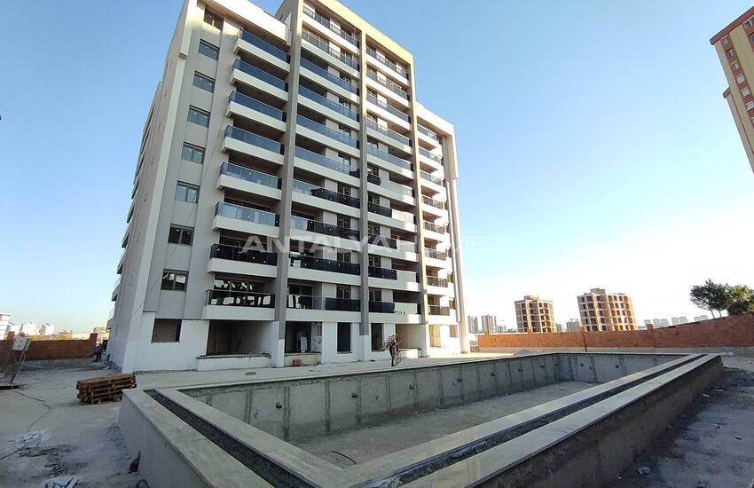 Spacious Apartment Close to the Beach in Altintas Aksu 7