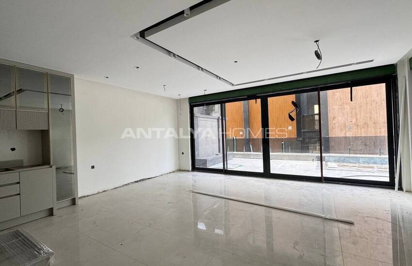 New Triplex Houses with Private Pool in Alanya 17