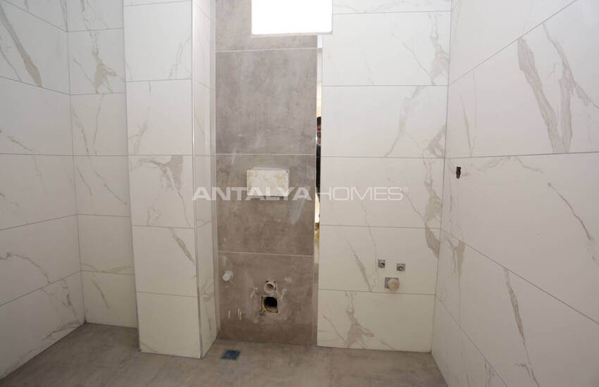 شقق جديدة قريبة من الجامعة والمواصلات العامة في مديرية كيبيز 13