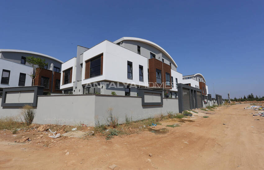 Half Vrijstaande Huizen Met Lift In Antalya Dosemealti 14