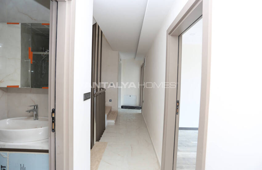 Half Vrijstaande Huizen Met Lift In Antalya Dosemealti 57