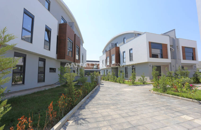 Half Vrijstaande Huizen Met Lift In Antalya Dosemealti 19