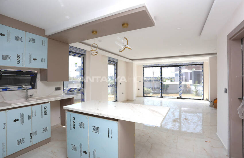 Half Vrijstaande Huizen Met Lift In Antalya Dosemealti 40