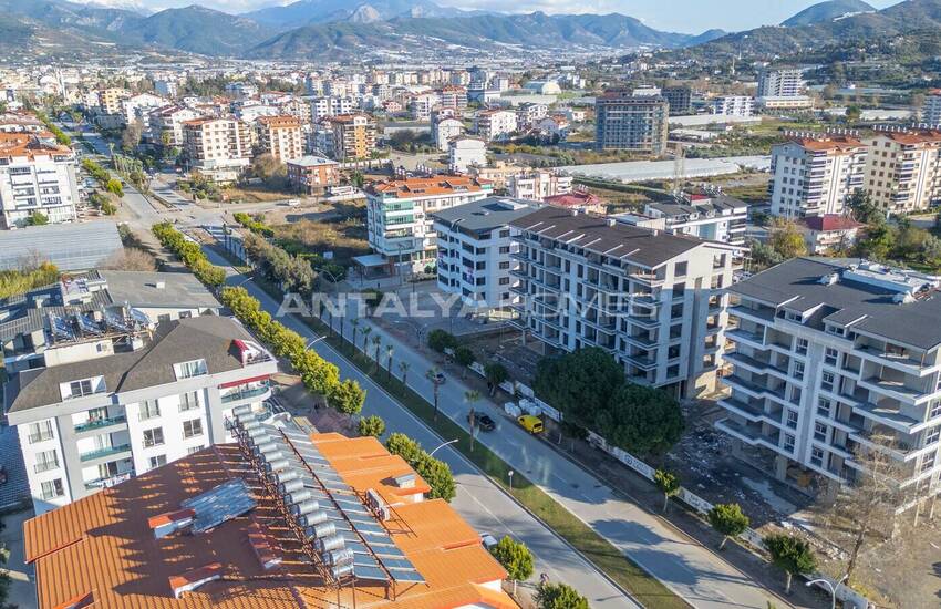 شقق للبيع مع العديد من المرافق الاجتماعية في أنطاليا بازارجي 27