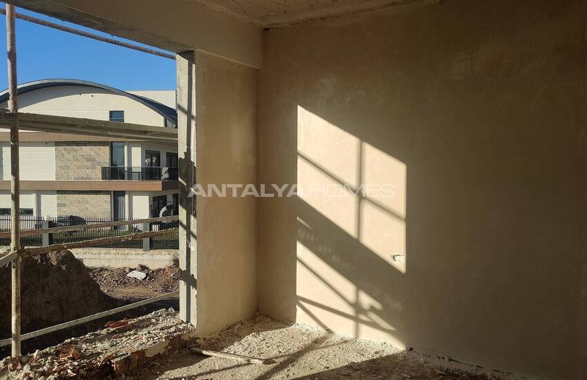 Сдвоенные Виллы с Личным Бассейном и Садом в Анталии 40