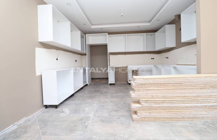 Onroerend Goed Met Privézwembad In Antalya Dosemealti 14