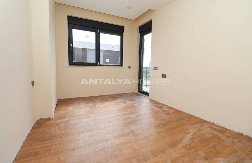 Onroerend Goed Met Privézwembad In Antalya Dosemealti 22