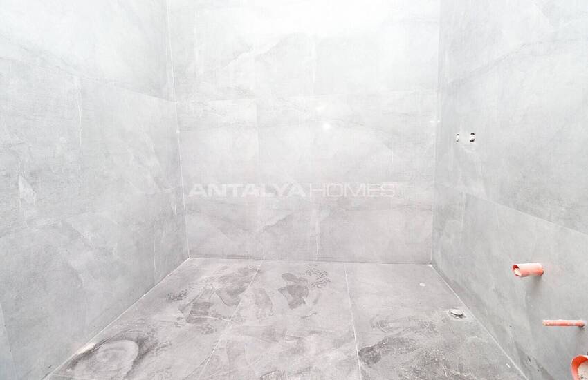 Onroerend Goed Met Privézwembad In Antalya Dosemealti 25