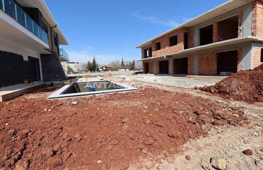 Onroerend Goed Met Privézwembad In Antalya Dosemealti 34