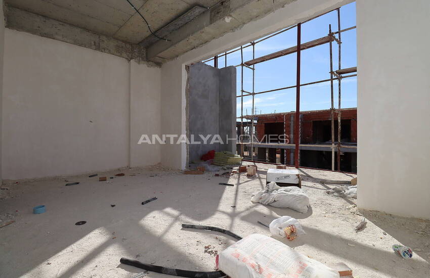 Villor Med 4 Sovrum Och Privata Pooler I Antalya Dosemealti 44