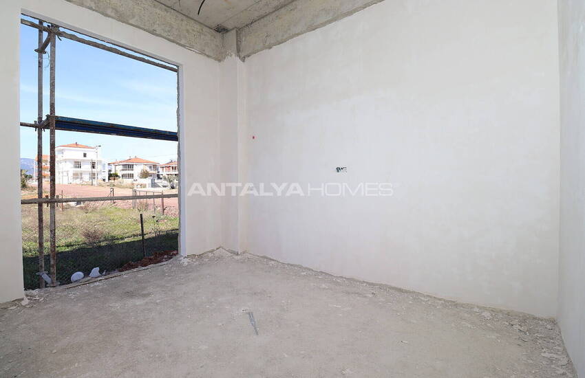 Villor Med 4 Sovrum Och Privata Pooler I Antalya Dosemealti 46