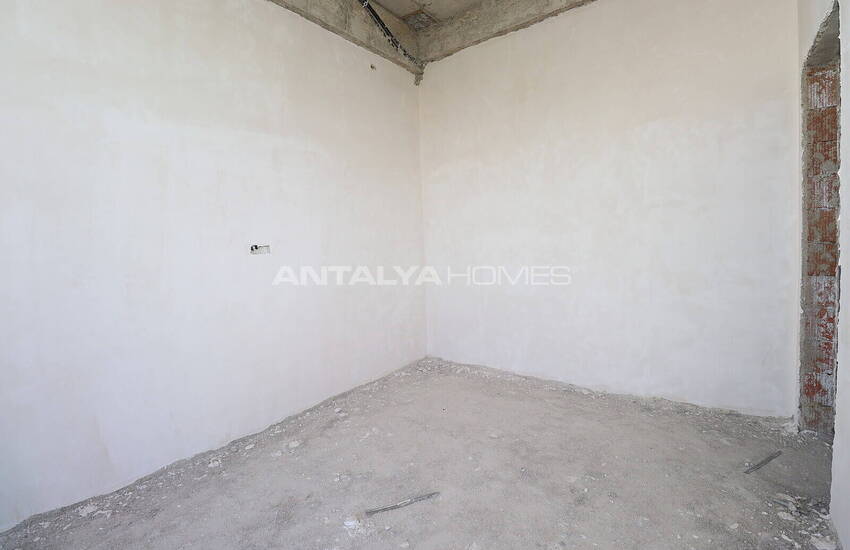 Villor Med 4 Sovrum Och Privata Pooler I Antalya Dosemealti 47