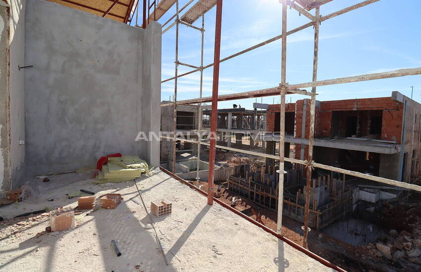 Villor Med 4 Sovrum Och Privata Pooler I Antalya Dosemealti 53