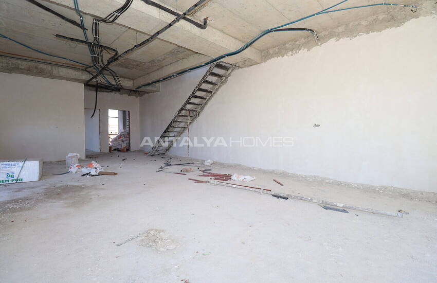 Villor Med 4 Sovrum Och Privata Pooler I Antalya Dosemealti 40