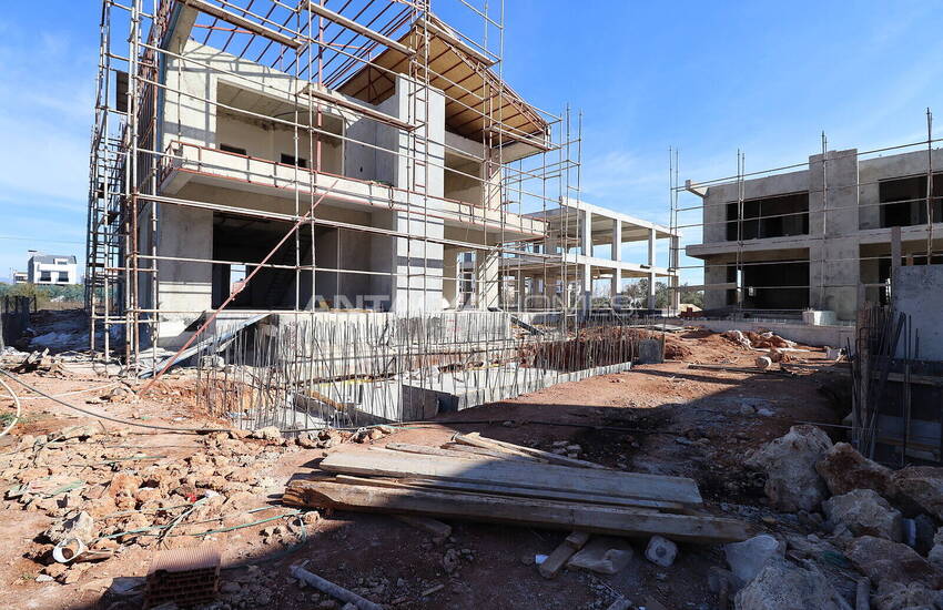 Villor Med 4 Sovrum Och Privata Pooler I Antalya Dosemealti 32