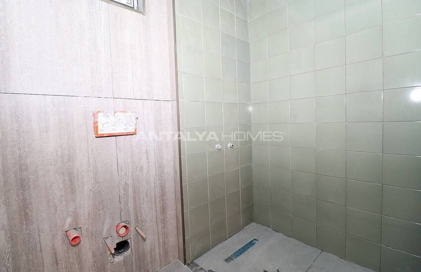 فيلا حديثة مع مسبح تدفئة تحت البلاط في دوشمالتي ينيكوي 26