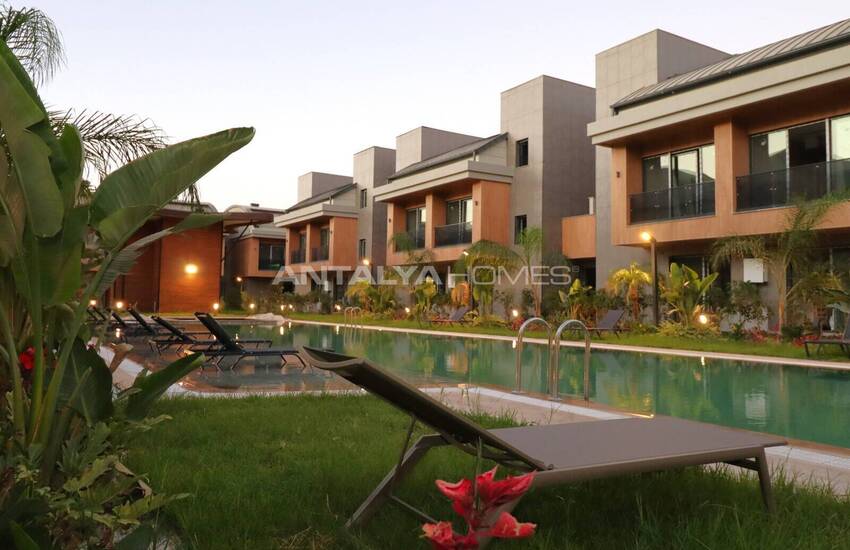 Luxuriöse Villen Mit Innenparkplatz In Antalya Dosemealti 44