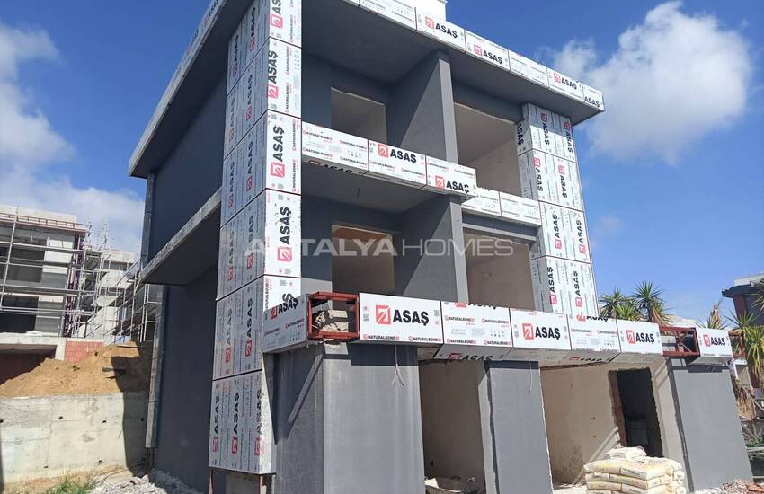 فيلات منفصلة مع مسبح خاص وحديقة في أكسو مانديرلار 45