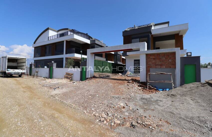 Detached House with Spacious Terrace in Antalya Dosemealti 33