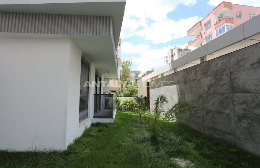 Muratpaşa'da Akıllı Ev Sistemli Kapalı Otoparklı Daireler 17